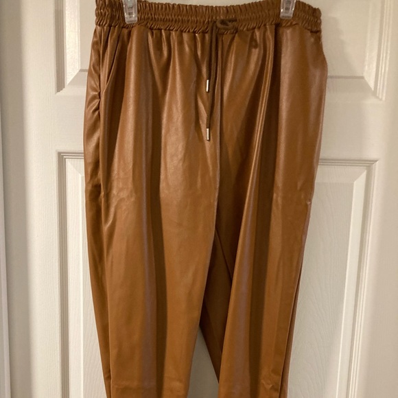 Bat shirt and pants combo - Picture 2 of 3